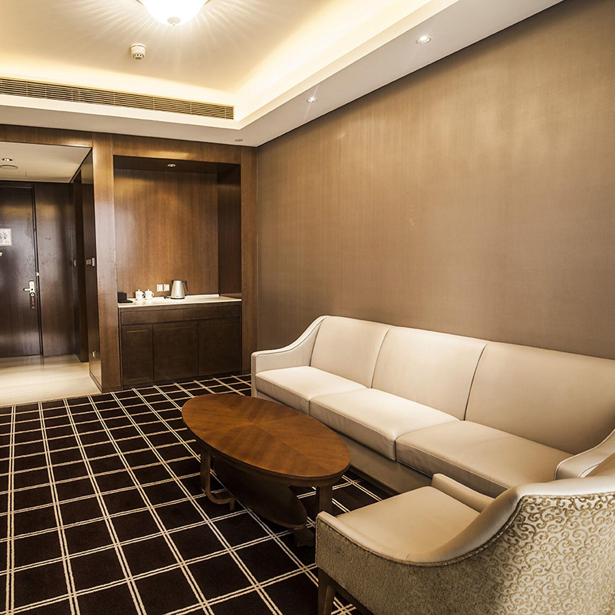 Royal Century Hotel Shanghai Exterior photo