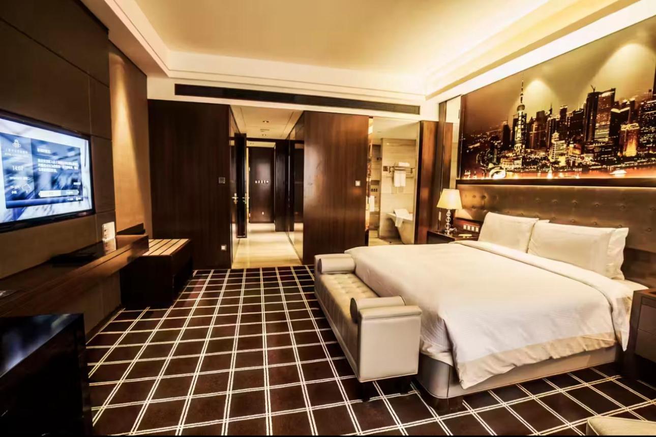 Royal Century Hotel Shanghai Exterior photo