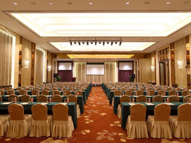 Royal Century Hotel Shanghai Exterior photo